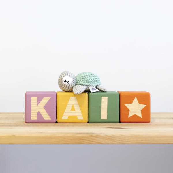 CUBOS-MADERA-PERSONALIZADOS-WALAMAMI-KAI.png